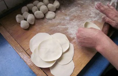 饺子皮和面过程