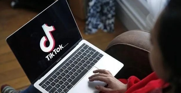 国际版抖音TIKTOK：一个引人注目的视频编辑应用程序，消磨时间得利器！