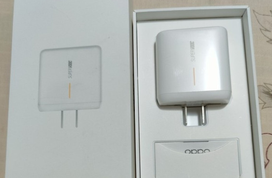 oppo65wgan充电器